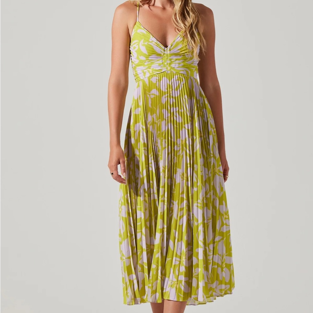 ASTR the Label Blythe Floral Plisse Midi Dress, Size XS